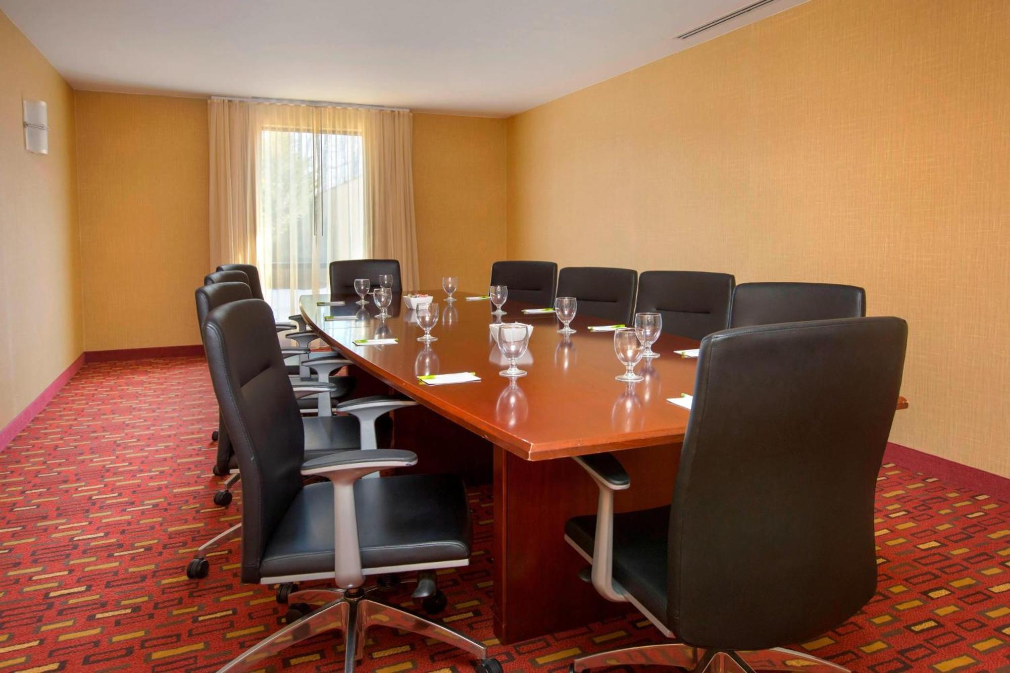 Courtyard By Marriott Paramus Exterior foto
