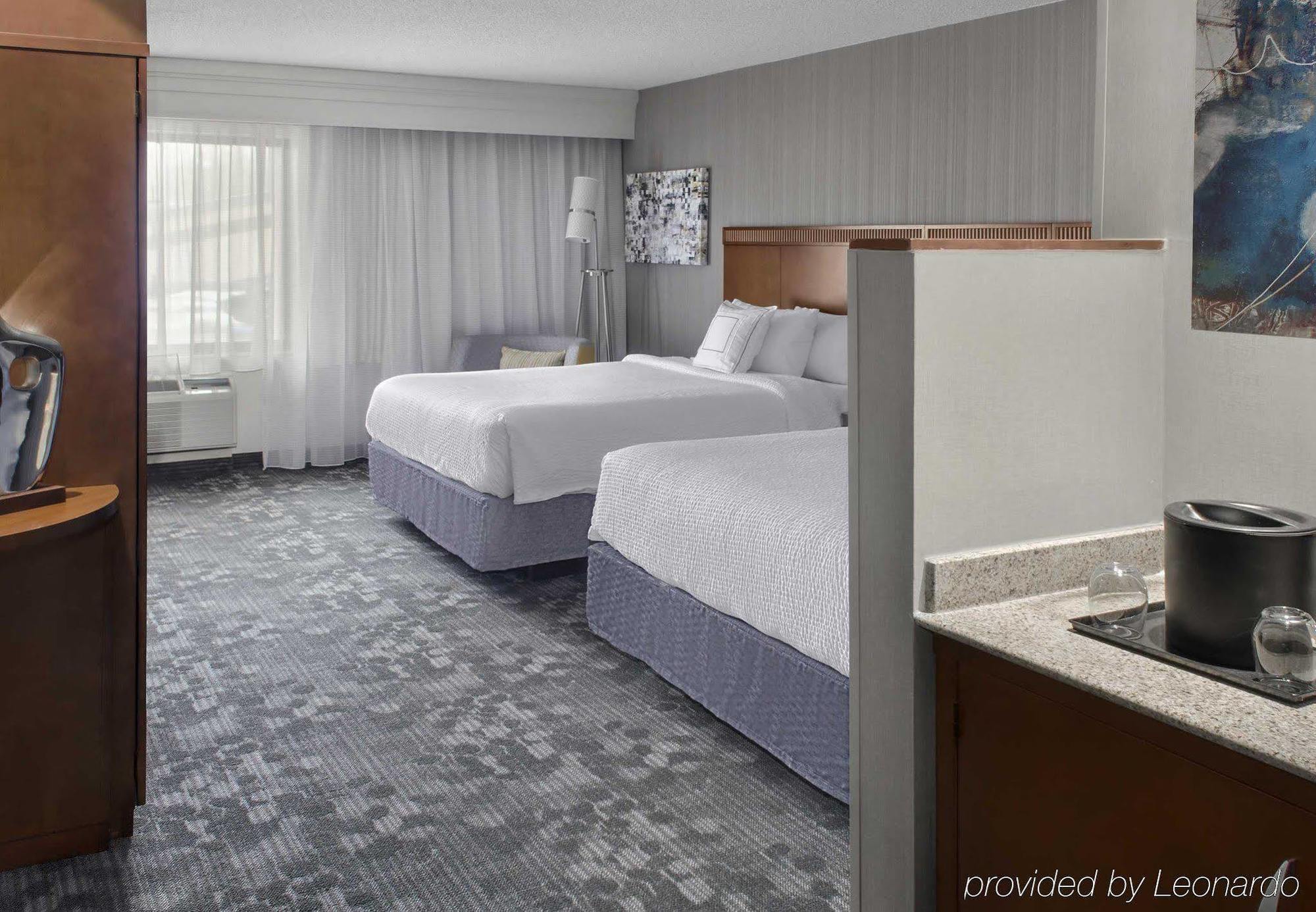 Courtyard By Marriott Paramus Exterior foto